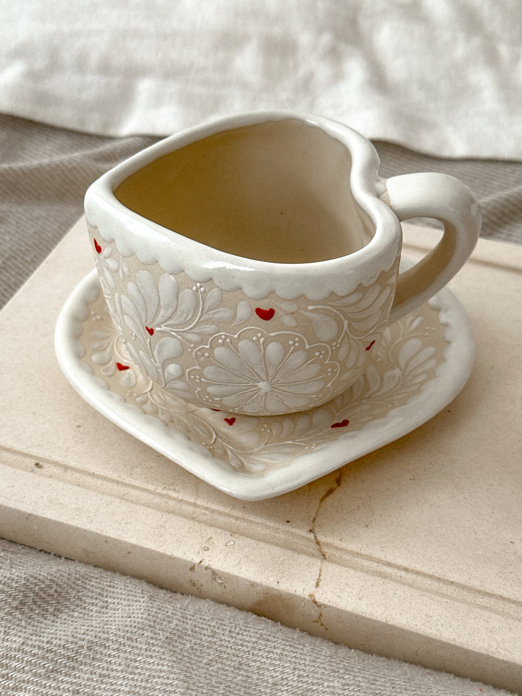 PRE-ORDER Amorcito Mug And Plate Set (SHIPS IN APPROX. 6-12 WEEKS)