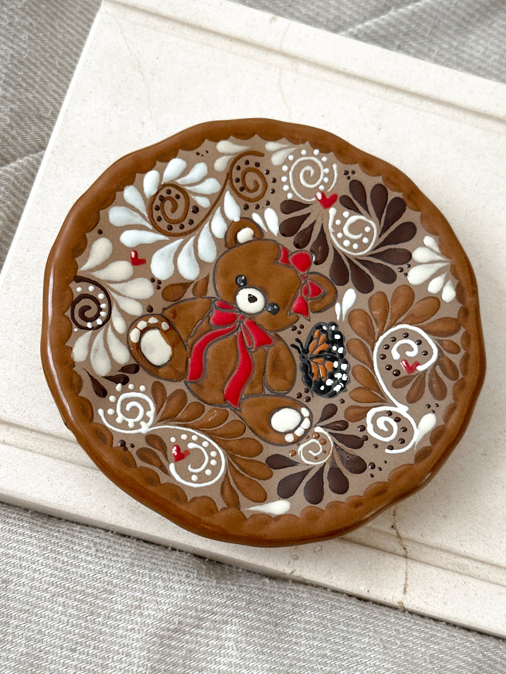 Plato de postre de osito de peluche (ENVÍO EN APROX. 6-12 SEMANAS)