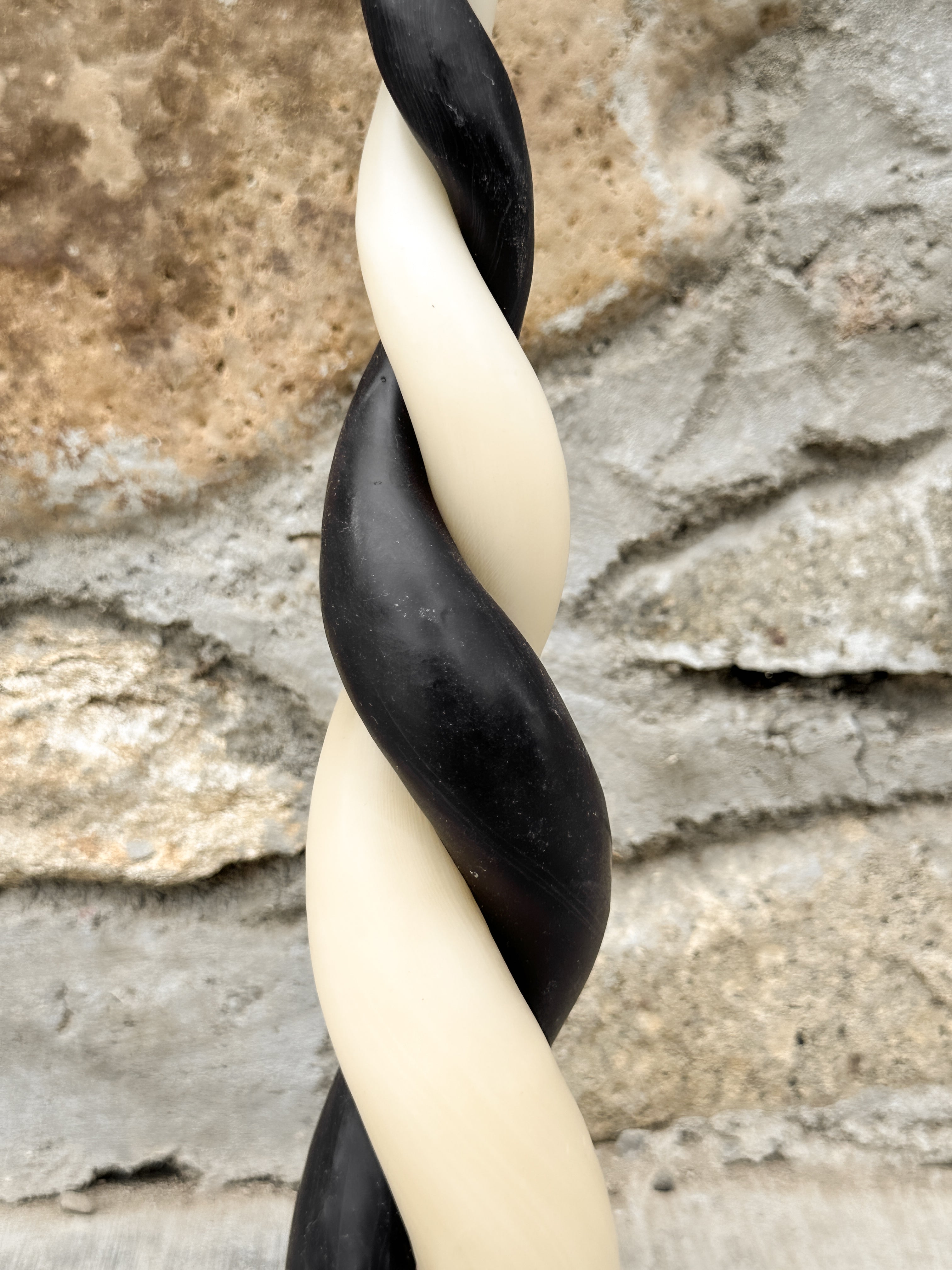 Domino Beeswax Spiral Candle