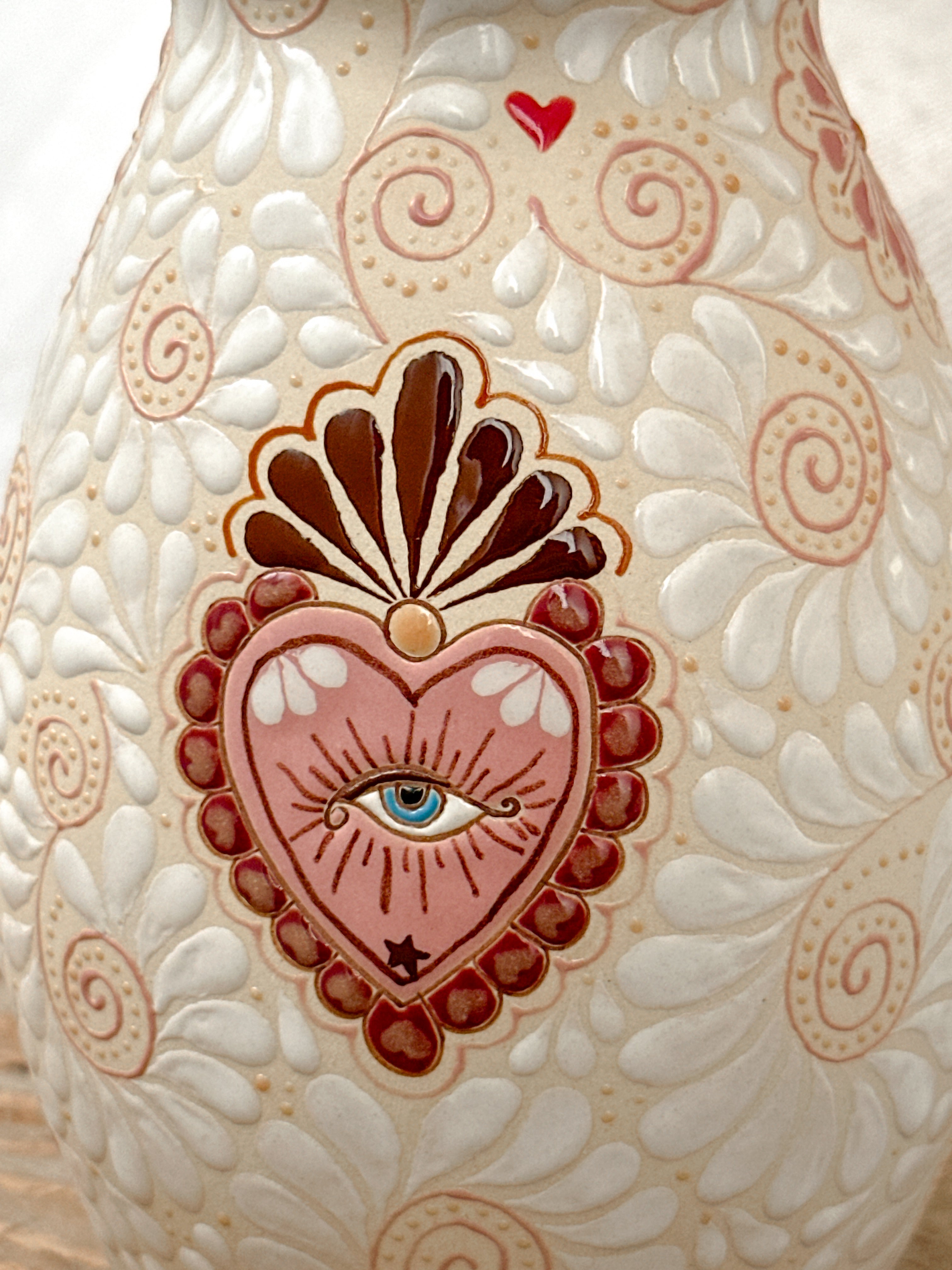 PRE-ORDER Romance Milagrito Flower Vase (SHIPS IN APPROX. 6-12 WEEKS)