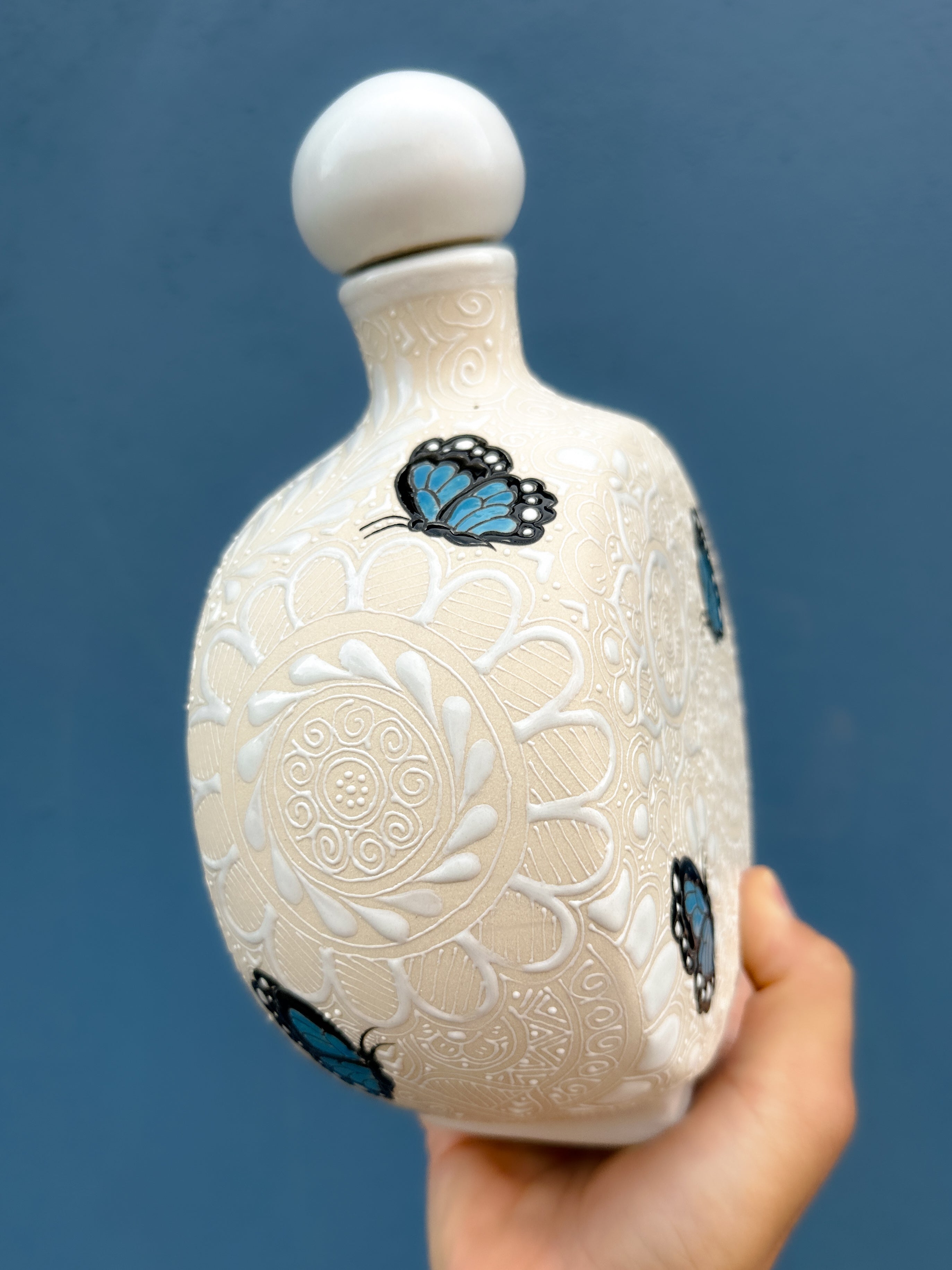 PRE-ORDER Monarca Butterflies Liquor Decanter (SHIPS IN APPROX. 6-12 WEEKS)