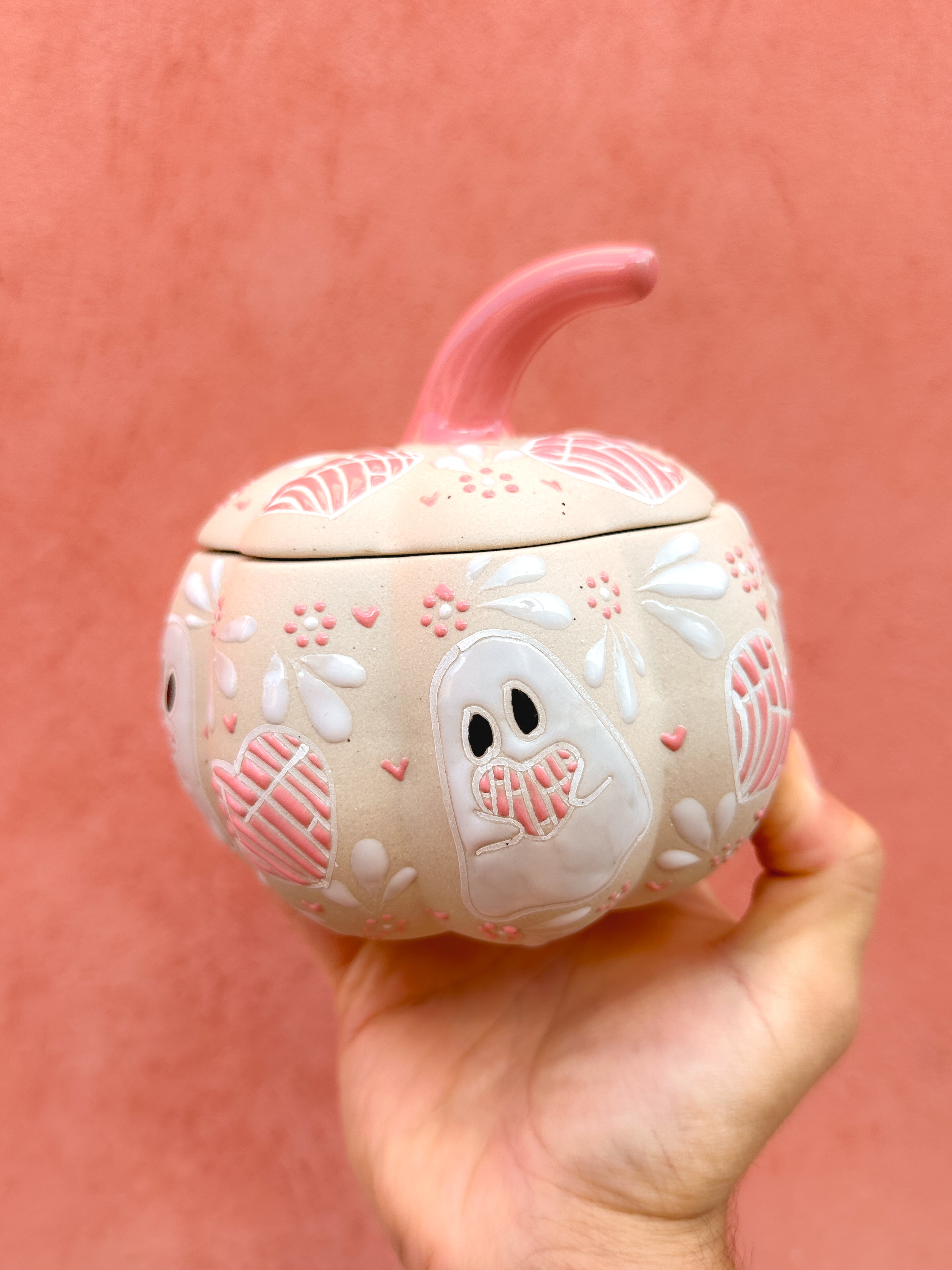 PRE-ORDER Ghosts and Conchas Pumpkin (SHIPS IN APPROX. 6-12 WEEKS)