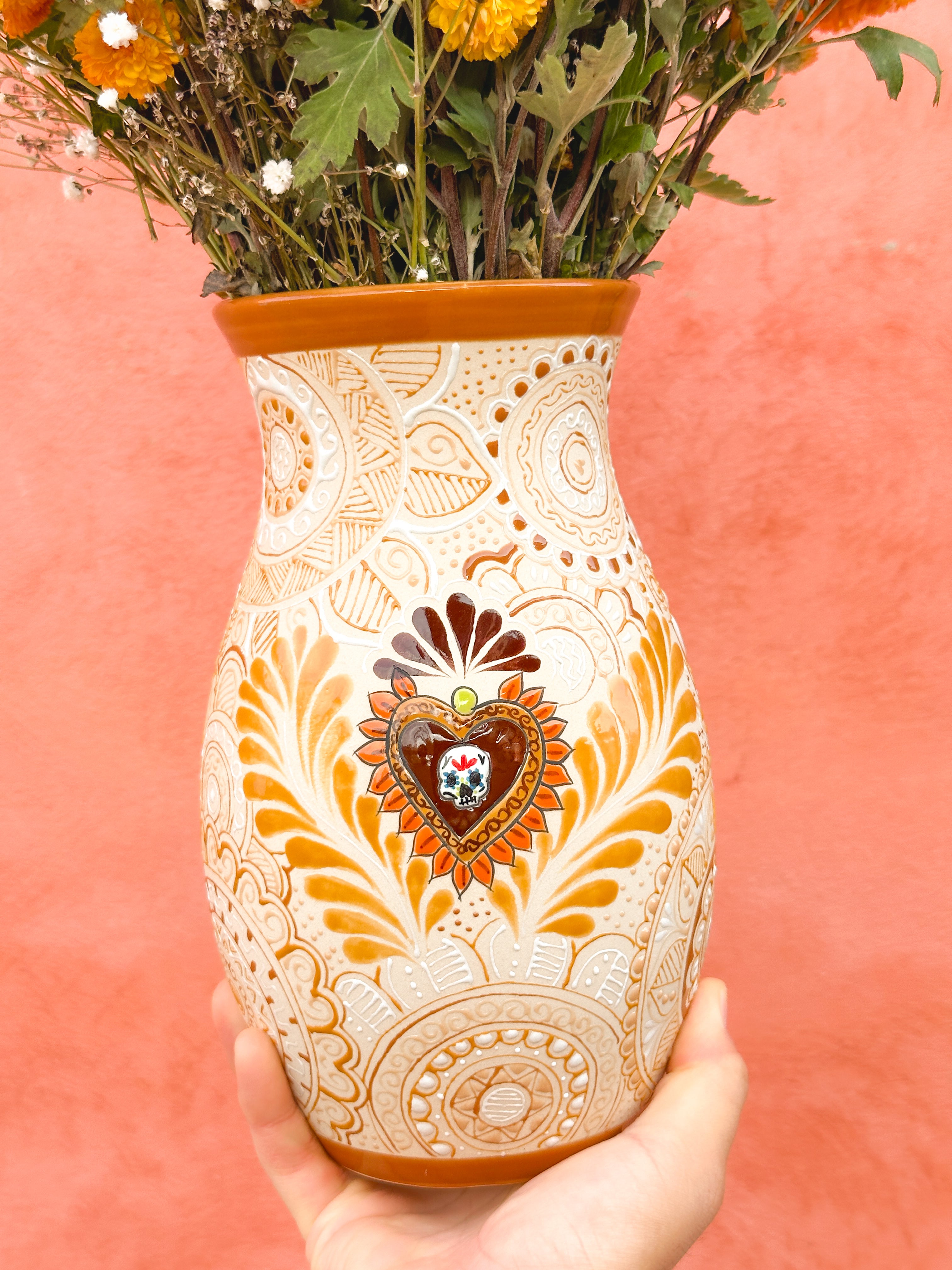 PRE-ORDER Milagrito Flower Vase (SHIPS IN APPROX. 6 - 14 WEEKS)
