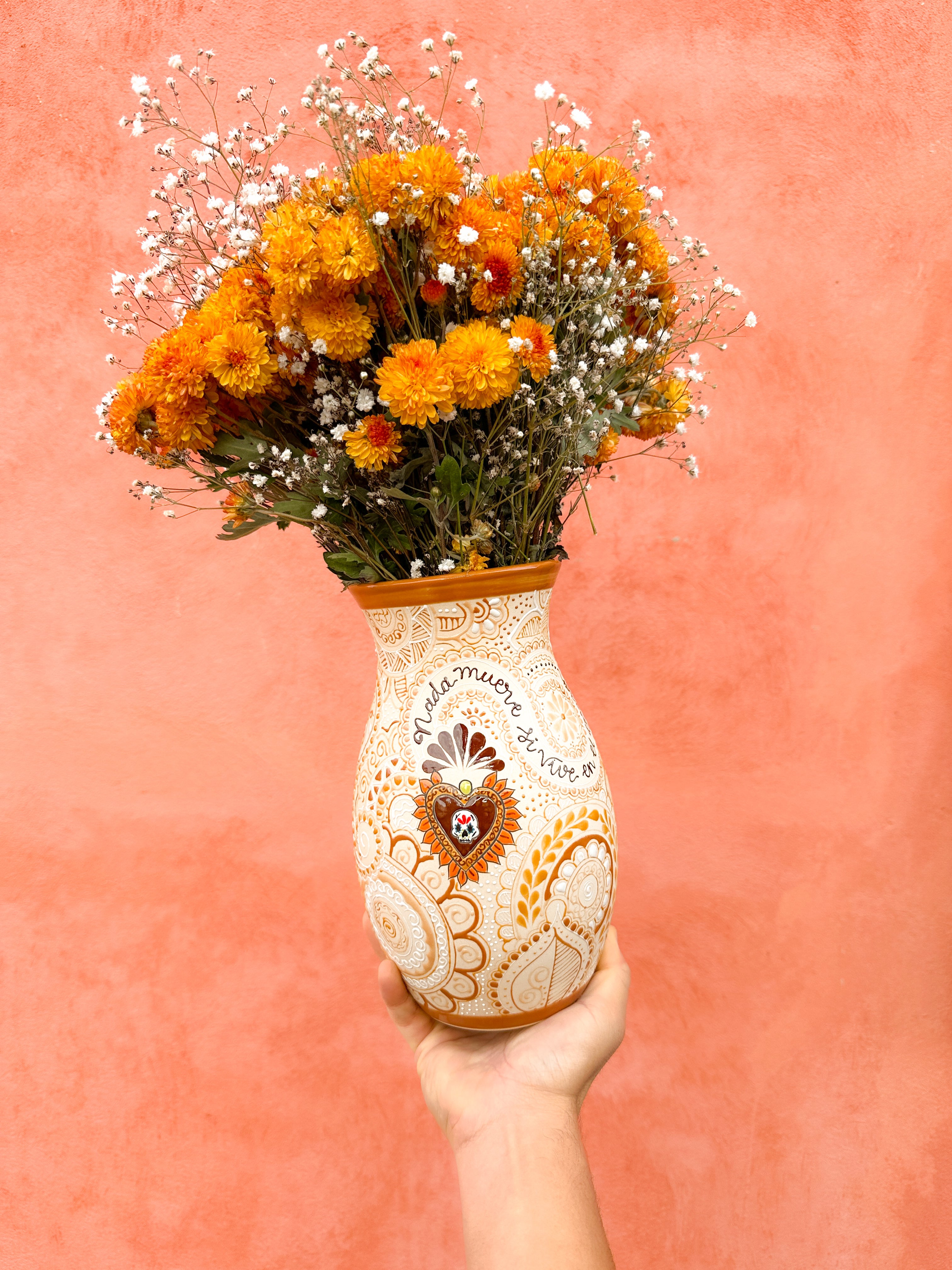 PRE-ORDER Milagrito Flower Vase (SHIPS IN APPROX. 6 - 14 WEEKS)