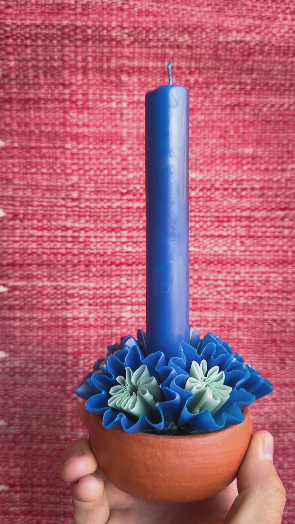 Leslie Medium Beeswax Candle