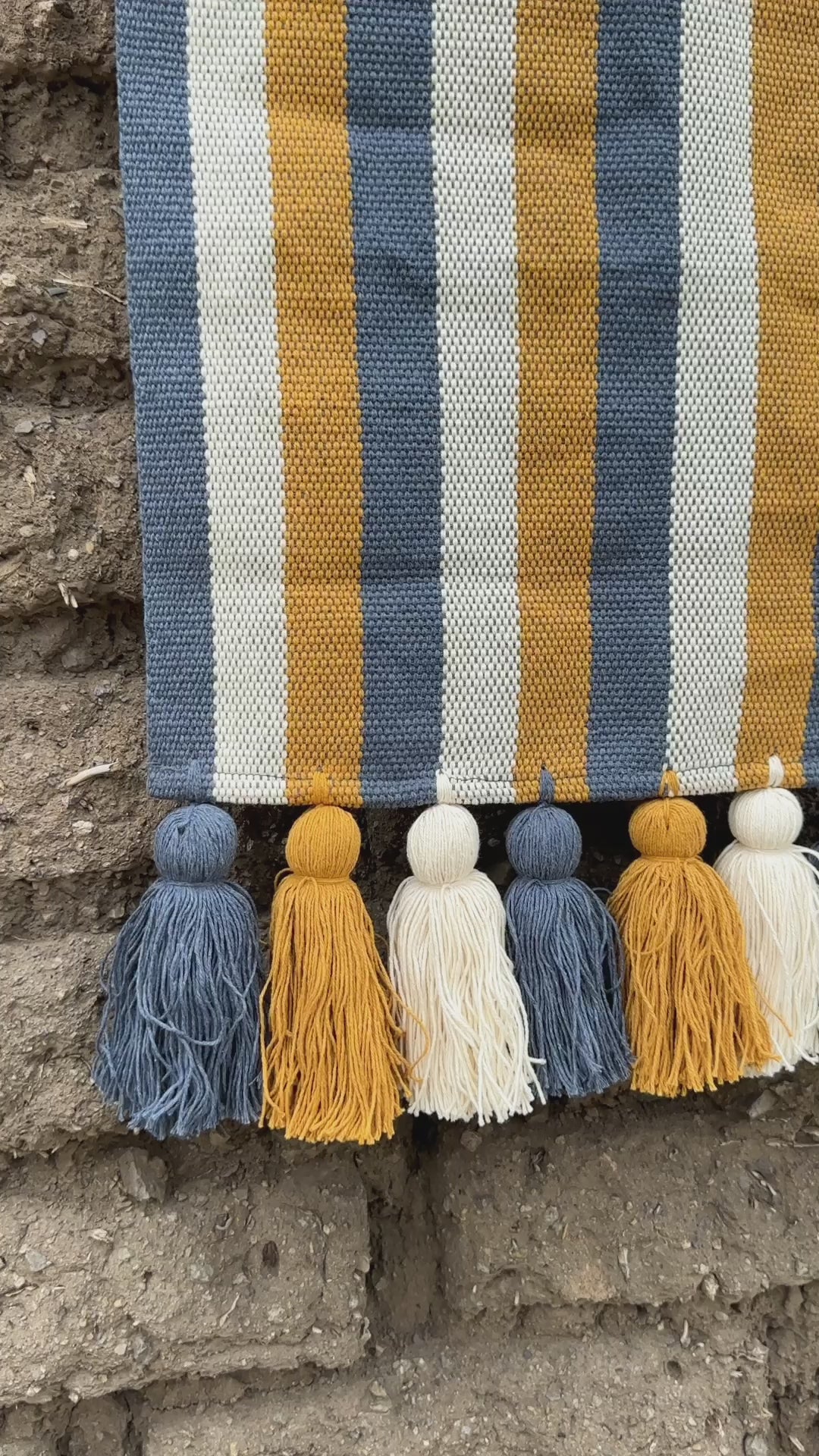 Carolina Jalieza Table Runner