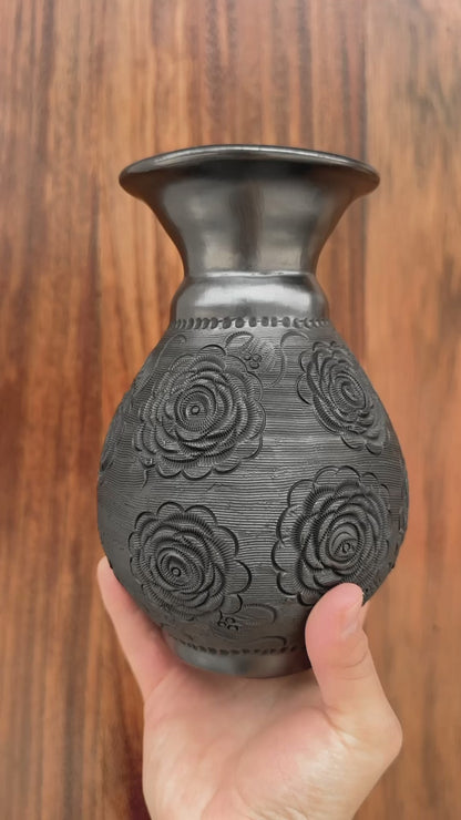 Black Clay Dried Flower Vase