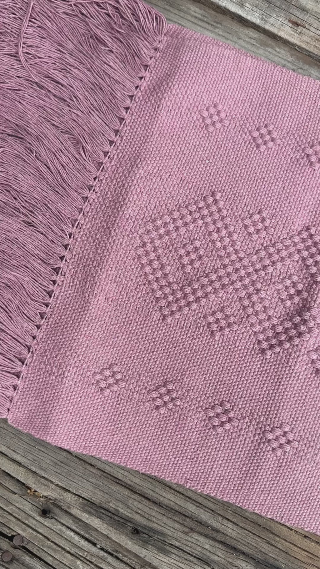 Dulce Jalieza Table Runner