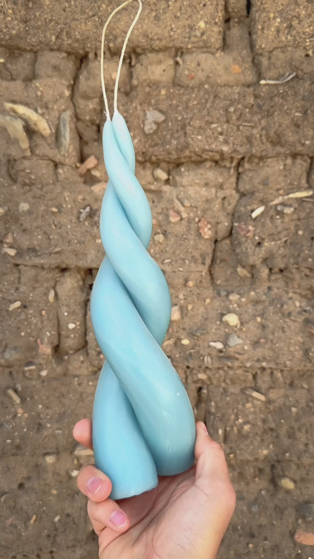 Vela espiral de cera de abejas color lila