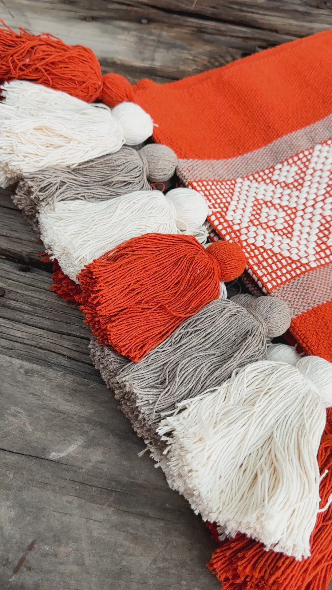 Lidia Jalieza Table Runner