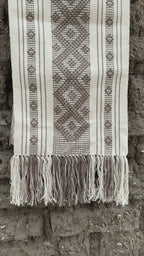 Montañas Jalieza Table Runner